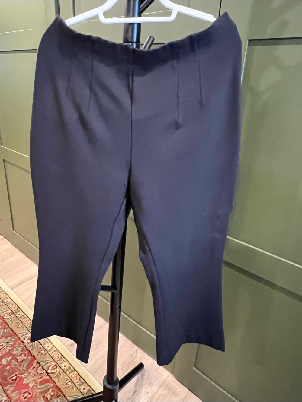 Banana Republic Black Bootcut Cropped with Front Pleats